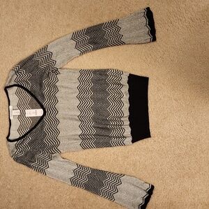 NWT White House Black Market Thin Sweater